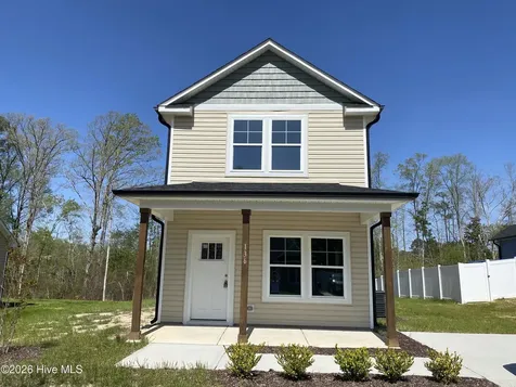 136 Ambergate Court Rocky Mount NC 27804