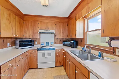 1097 Ocean Boulevard W Holden Beach NC 28462