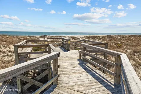 10300 Coast Guard Road Emerald Isle NC 28594