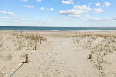 10300 Coast Guard Road Emerald Isle NC 28594