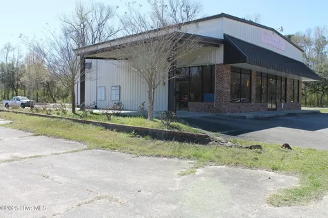 1041 S Madison Street Whiteville NC 28472