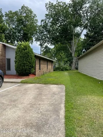 2710 E 10th Street Greenville NC 27858