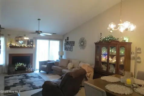 609 Ragan Road Oriental NC 28571