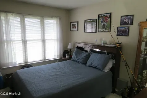 609 Ragan Road Oriental NC 28571