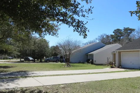 609 Ragan Road Oriental NC 28571