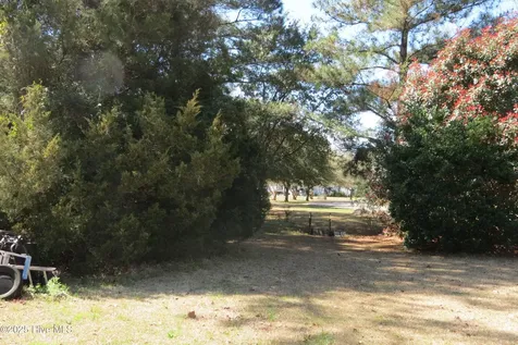 609 Ragan Road Oriental NC 28571