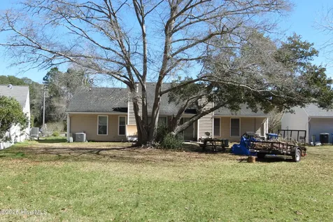 609 Ragan Road Oriental NC 28571