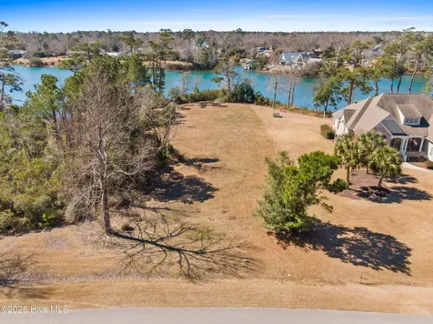 119 Waters Edge Drive Hampstead NC 28443