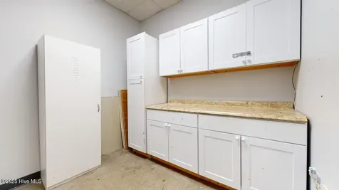 2840 Henderson Drive Jacksonville NC 28546