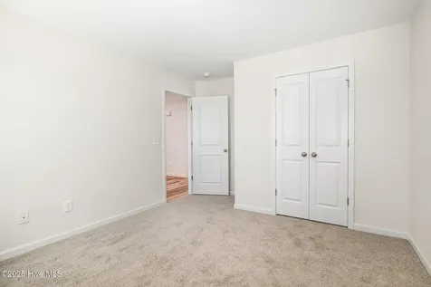 8 W Emily Gardens Drive Selma NC 27576