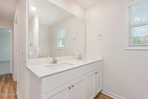 82 W Emily Gardens Drive Selma NC 27576