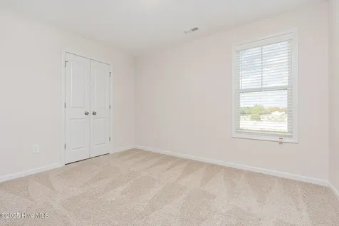 82 W Emily Gardens Drive Selma NC 27576