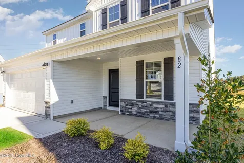 82 W Emily Gardens Drive Selma NC 27576