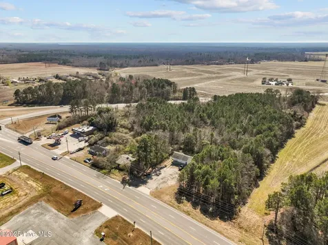 160 Shortcut Road Barco NC 27917