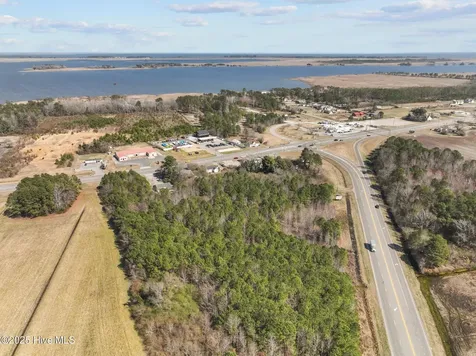 160 Shortcut Road Barco NC 27917