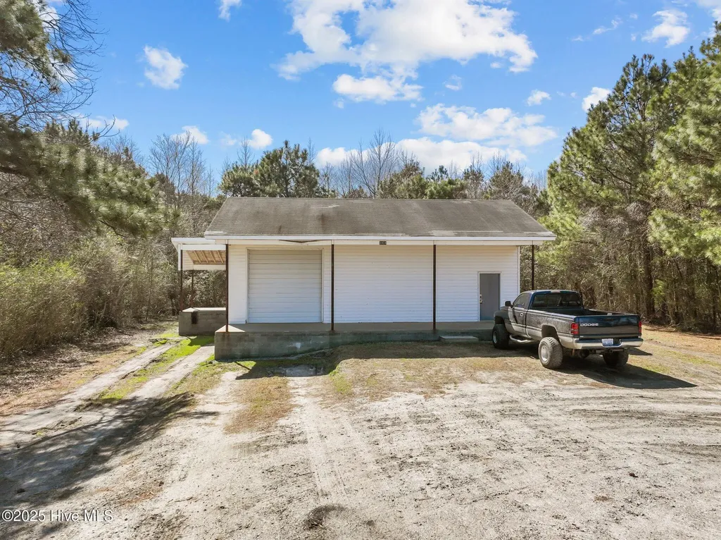 3934 Caratoke Highway Barco NC 27917
