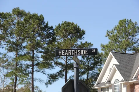 487 Hearthside Drive SE Bolivia NC 28422
