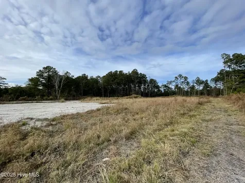3090 Southport Supply Road SE Bolivia NC 28422
