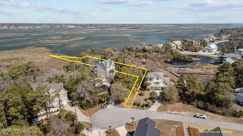 9814 Clarendon Drive Emerald Isle NC 28594