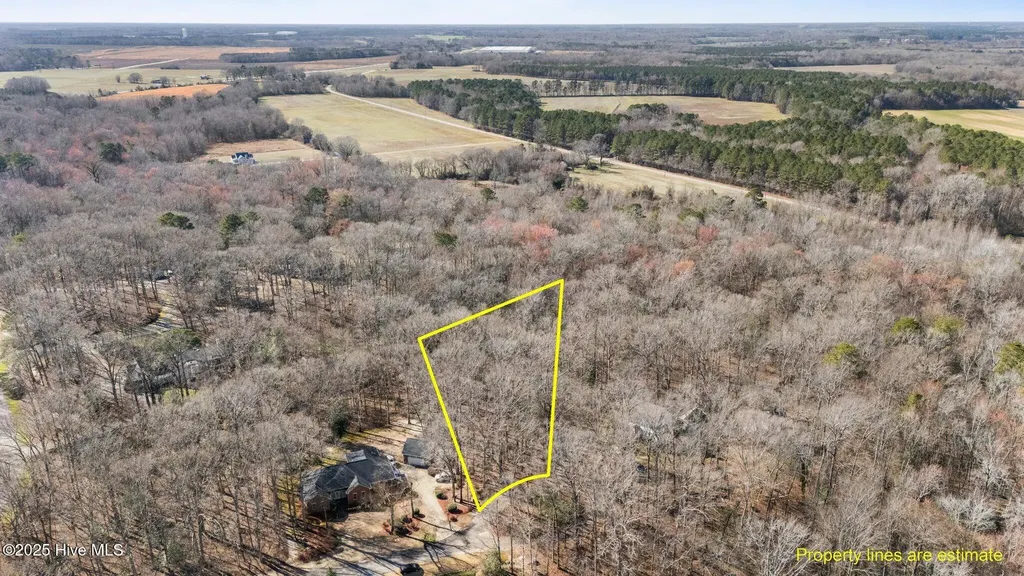 104 Briarwood Court Tarboro NC 27886