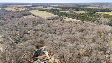 104 Briarwood Court Tarboro NC 27886