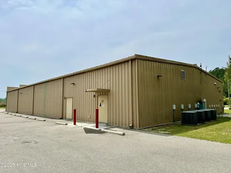 13881 Nc 55 Highway Bayboro NC 28515