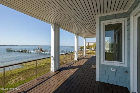 4737 S S Shore Drive Morehead City NC 28557