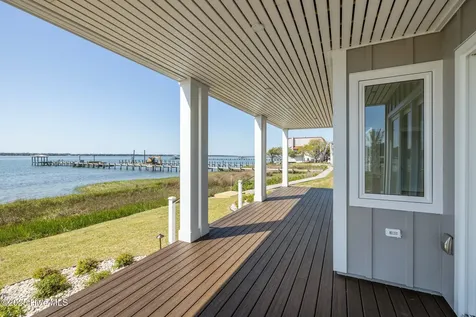 4737 S S Shore Drive Morehead City NC 28557