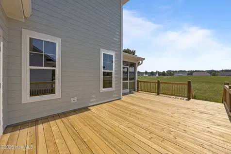 319 Taylorwood Drive Beaufort NC 28516