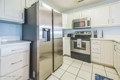 421 N New River Drive Surf City NC 28445