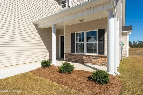 2032 Bluewater Boulevard New Bern NC 28562