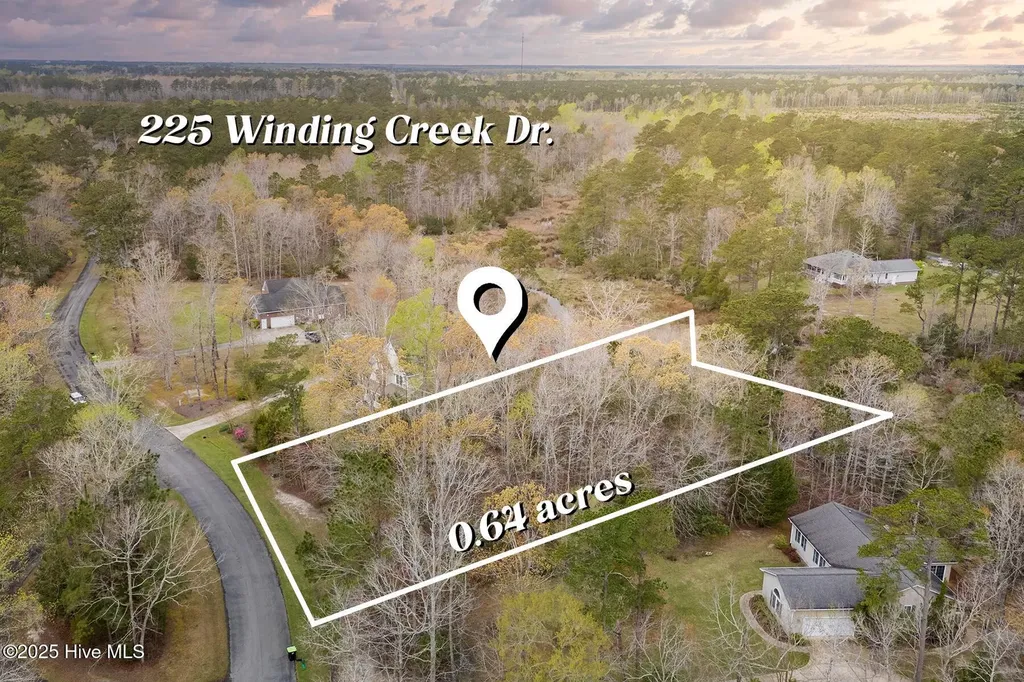 225 Winding Creek Drive Oriental NC 28571