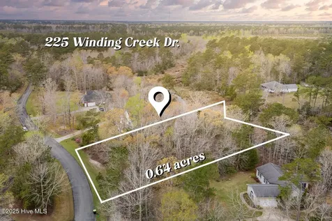 225 Winding Creek Drive Oriental NC 28571