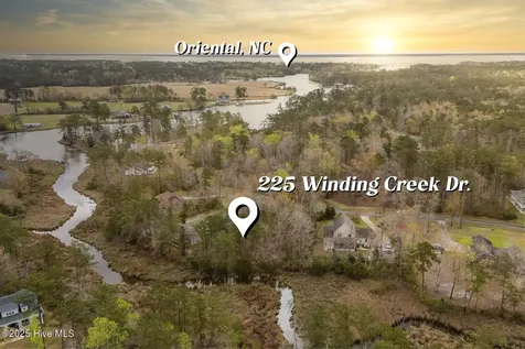 225 Winding Creek Drive Oriental NC 28571