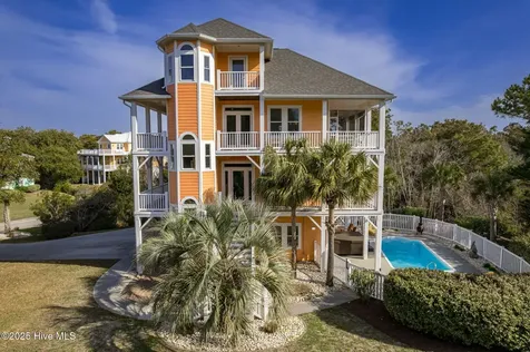 200 Shipwreck Lane Emerald Isle NC 28594