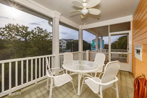 200 Shipwreck Lane Emerald Isle NC 28594