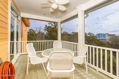 200 Shipwreck Lane Emerald Isle NC 28594