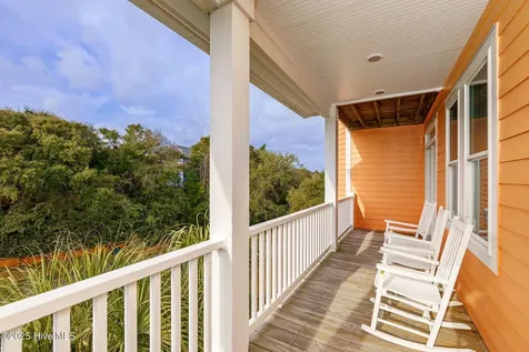 200 Shipwreck Lane Emerald Isle NC 28594