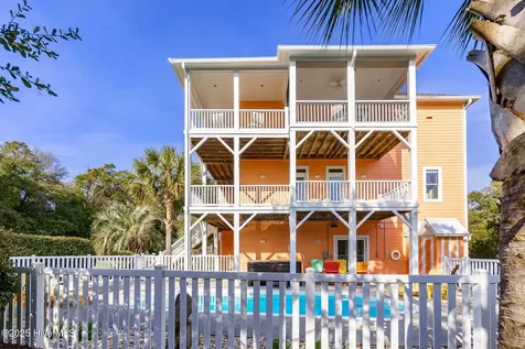 200 Shipwreck Lane Emerald Isle NC 28594