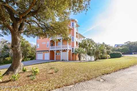 200 Shipwreck Lane Emerald Isle NC 28594
