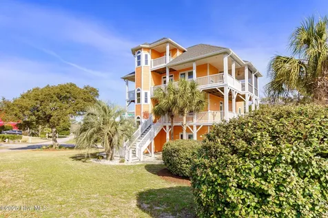 200 Shipwreck Lane Emerald Isle NC 28594