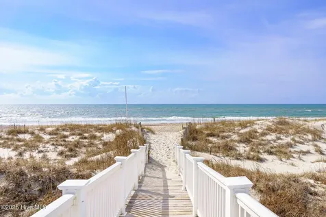 200 Shipwreck Lane Emerald Isle NC 28594