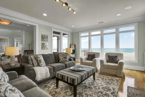 158 Beach Road S Wilmington NC 28411