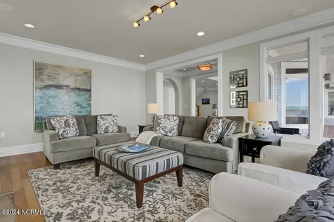 158 Beach Road S Wilmington NC 28411