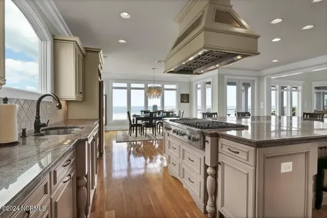 158 Beach Road S Wilmington NC 28411