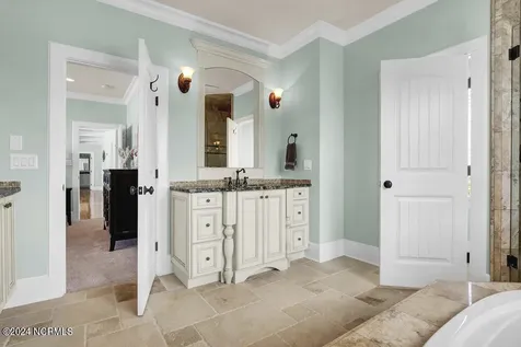 158 Beach Road S Wilmington NC 28411