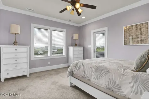 158 Beach Road S Wilmington NC 28411