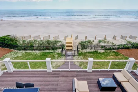 158 Beach Road S Wilmington NC 28411