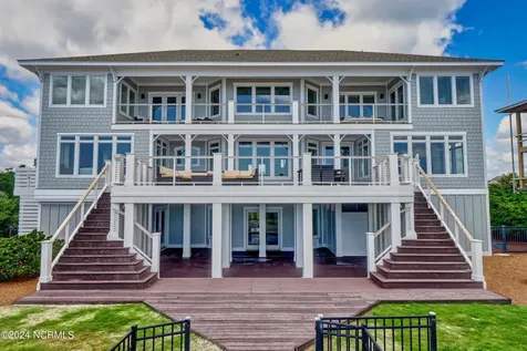 158 Beach Road S Wilmington NC 28411