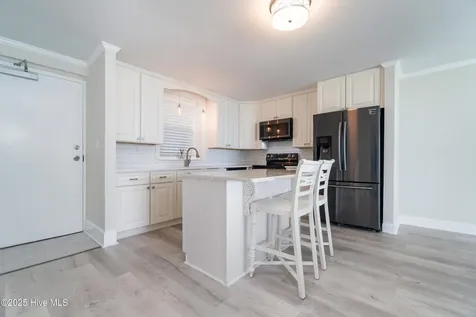 2305 W Fort Macon Road Atlantic Beach NC 28512